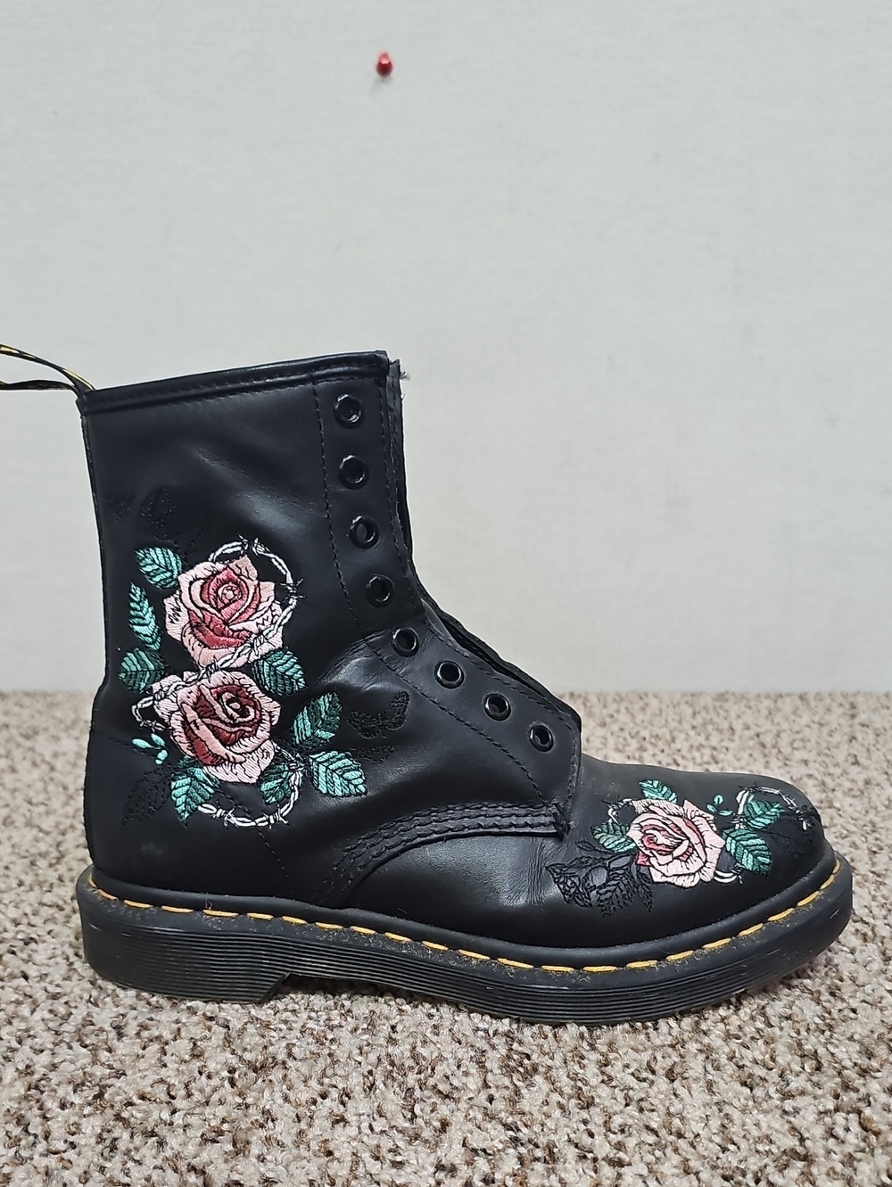 DR. MARTENS VONDA CHAIN II COMBAT BOOTS BFPM-08-076 - Picture 6 of 14